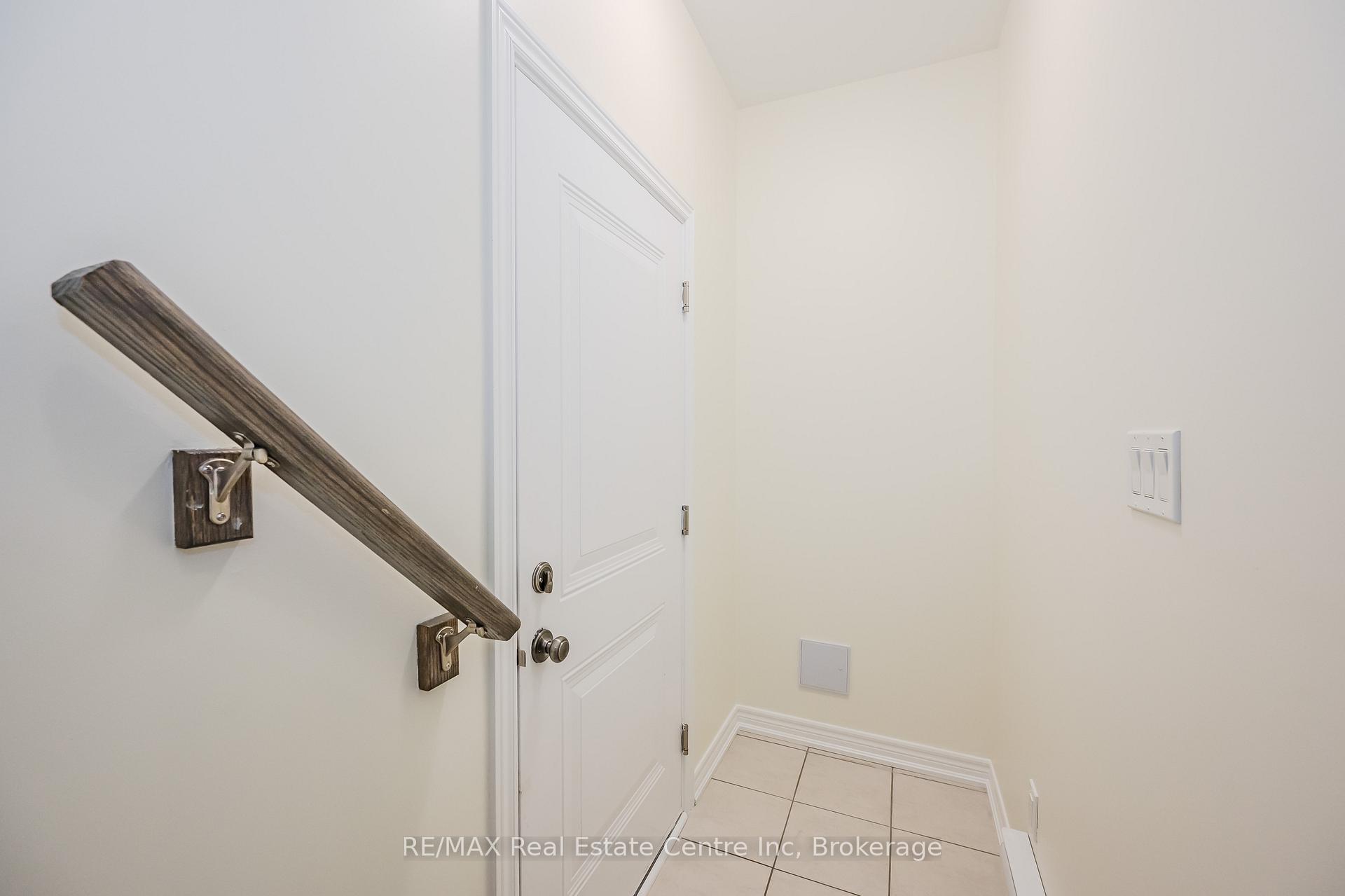 Photo 33 of 256 Law Drive, Guelph, Grange Road — HOMEH