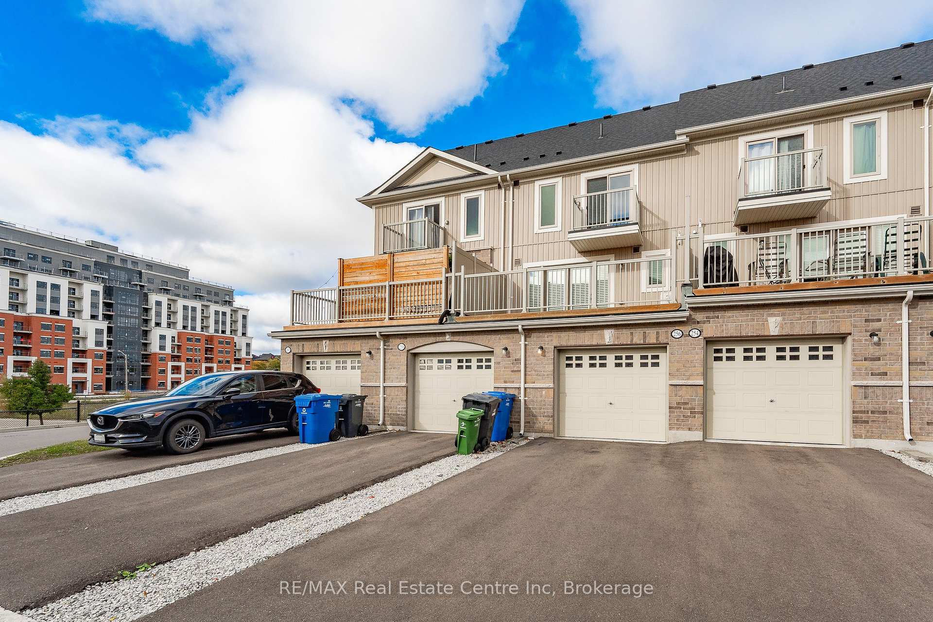Photo 37 of 256 Law Drive, Guelph, Grange Road — HOMEH