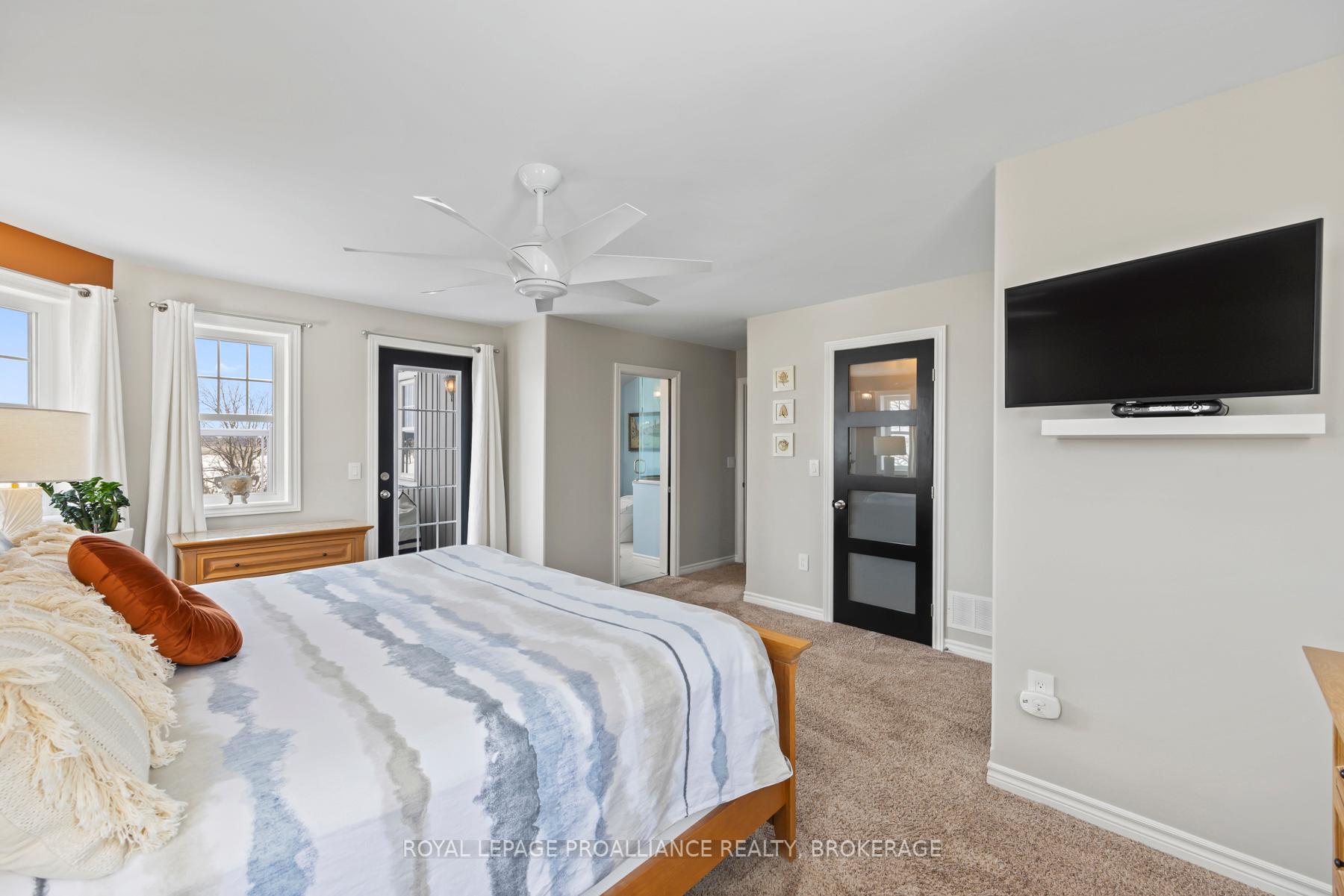 Photo 28 of 700 Newmarket Lane, Kingston, Rideau — HOMEH