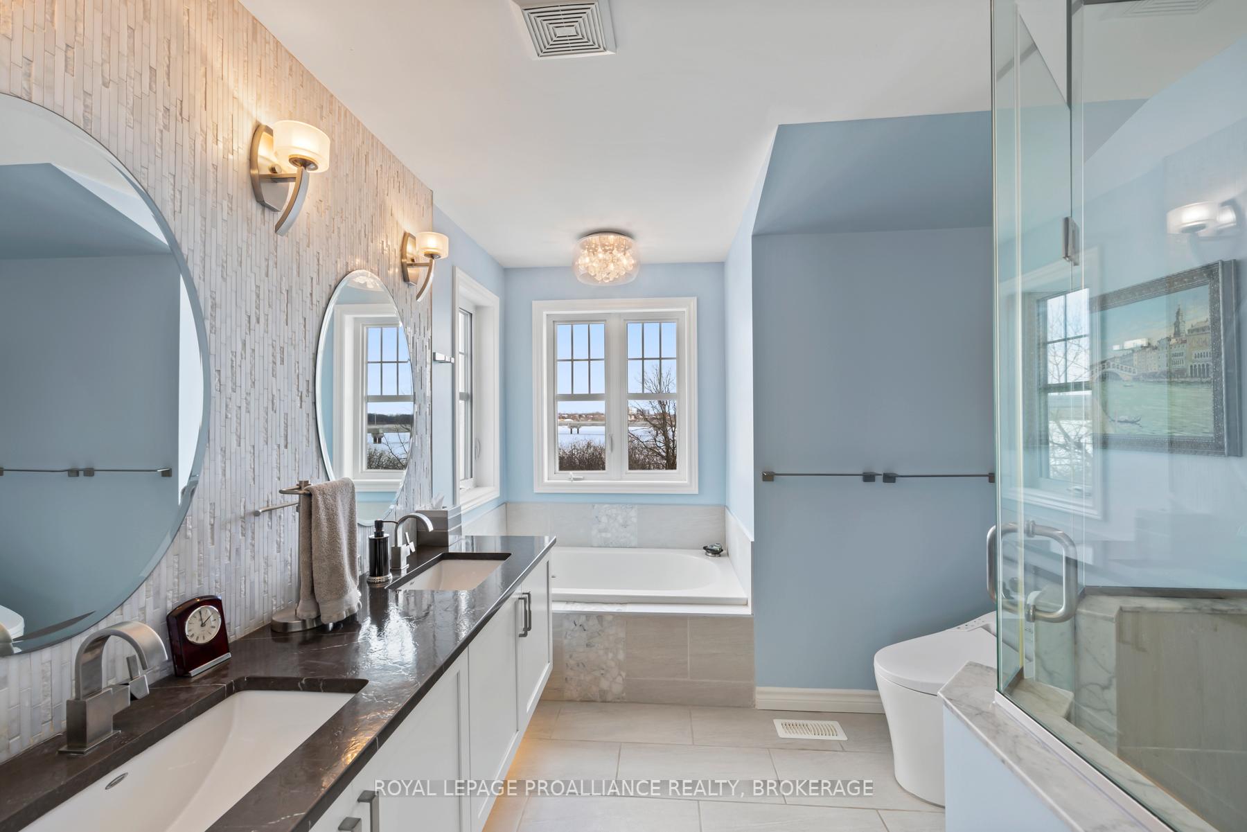 Photo 29 of 700 Newmarket Lane, Kingston, Rideau — HOMEH