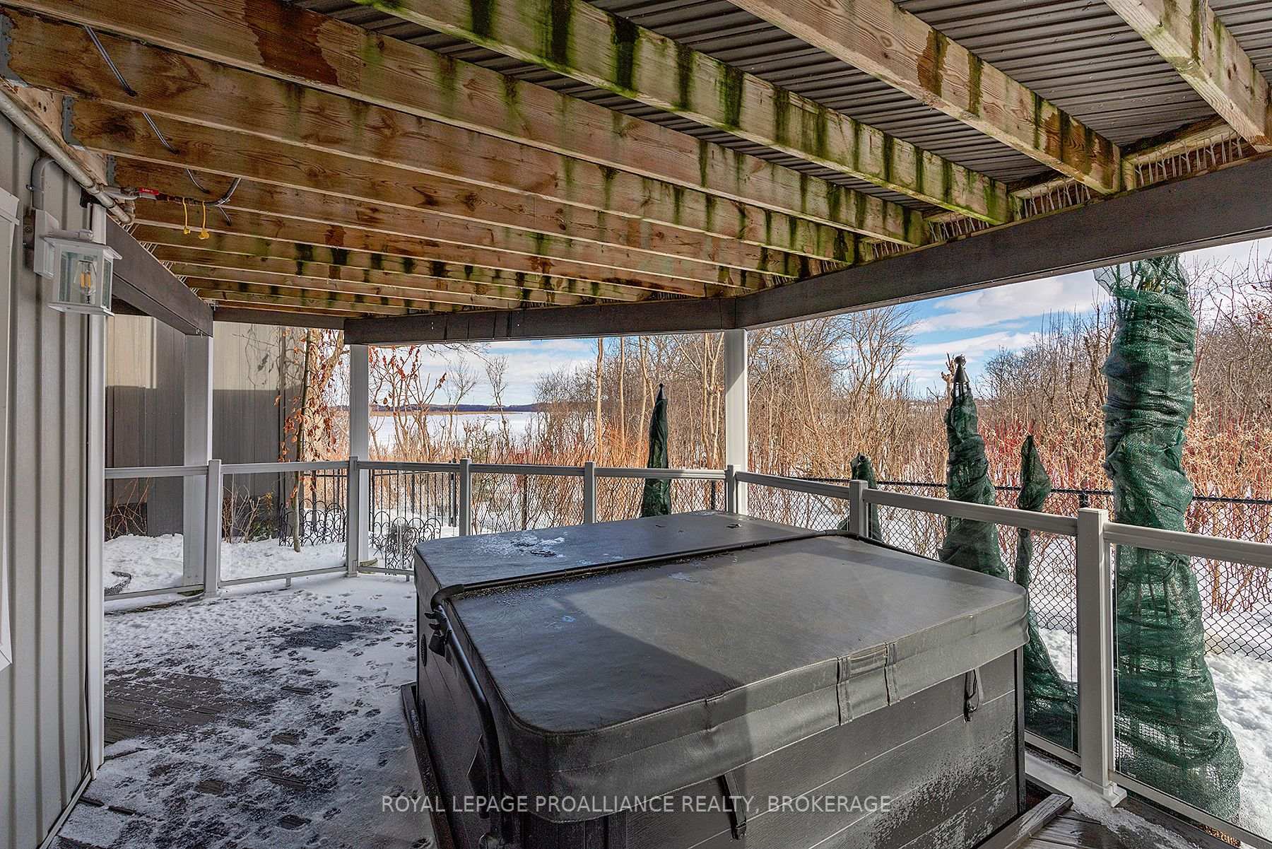 Photo 42 of 700 Newmarket Lane, Kingston, Rideau — HOMEH