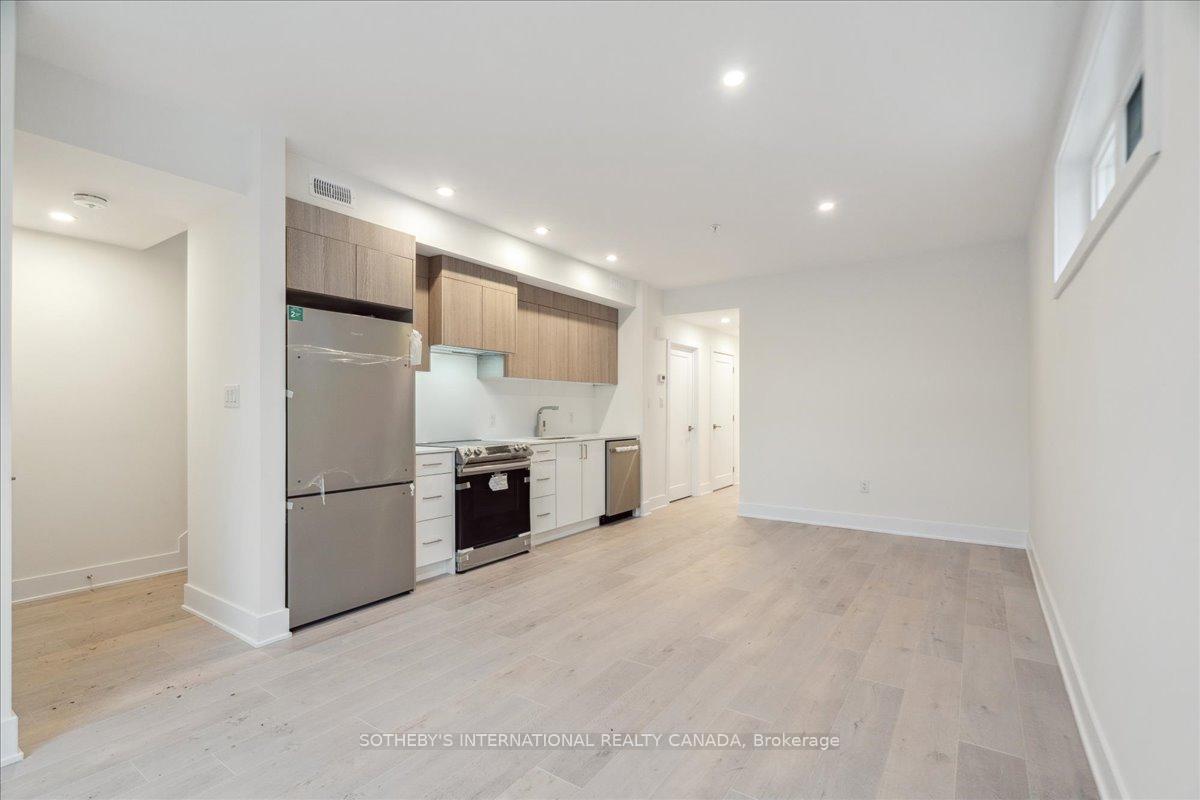 Photo 5 of Unit 1, 683 Melbourne Avenue, Ottawa, Laurentianview — HOMEH