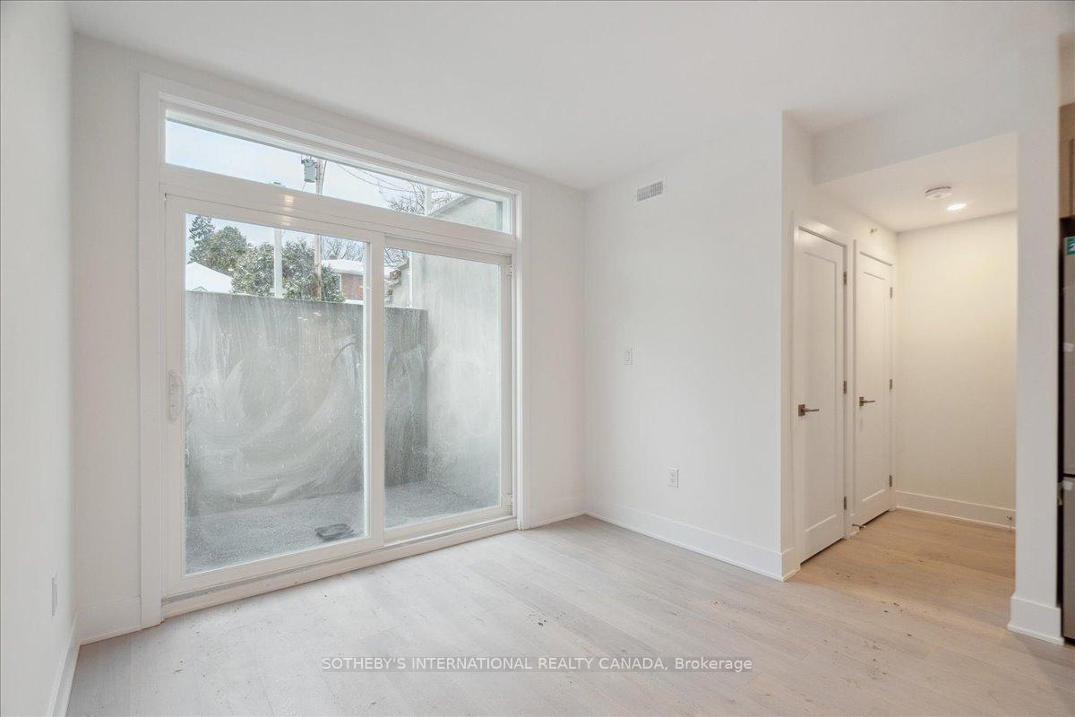 Photo 10 of Unit 1, 683 Melbourne Avenue, Ottawa, Laurentianview — HOMEH