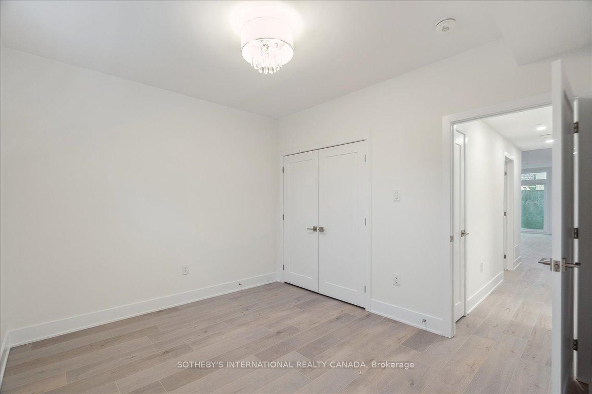 Photo 15 of Unit 1, 683 Melbourne Avenue, Ottawa, Laurentianview — HOMEH