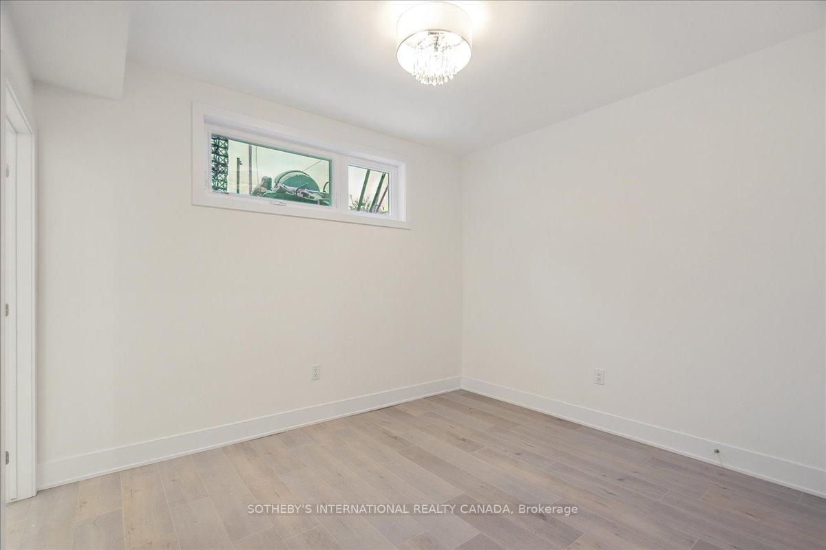 Photo 16 of Unit 1, 683 Melbourne Avenue, Ottawa, Laurentianview — HOMEH