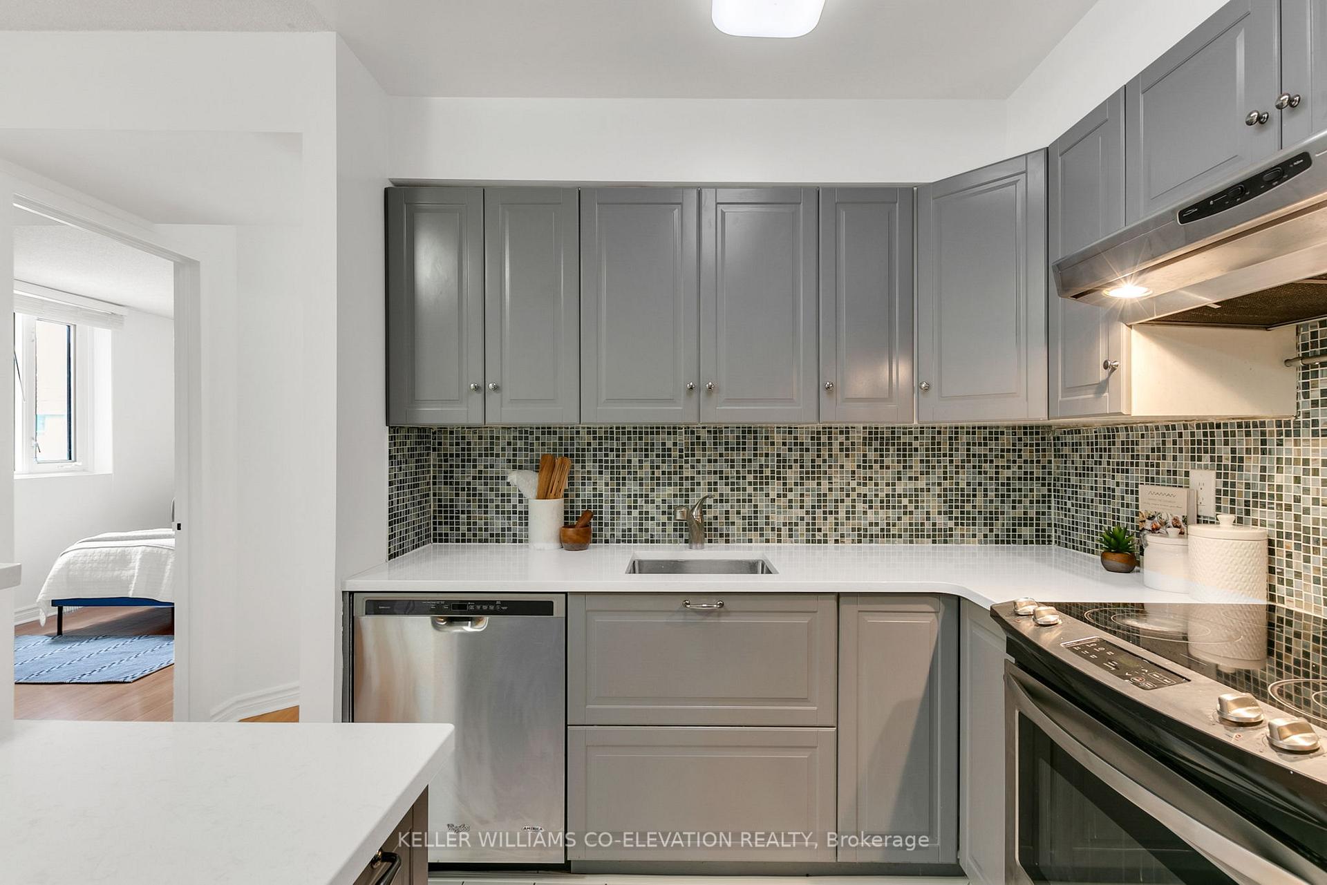 Photo 41 of Unit 401, 356 Mcrae Drive, Toronto, Leaside — HOMEH