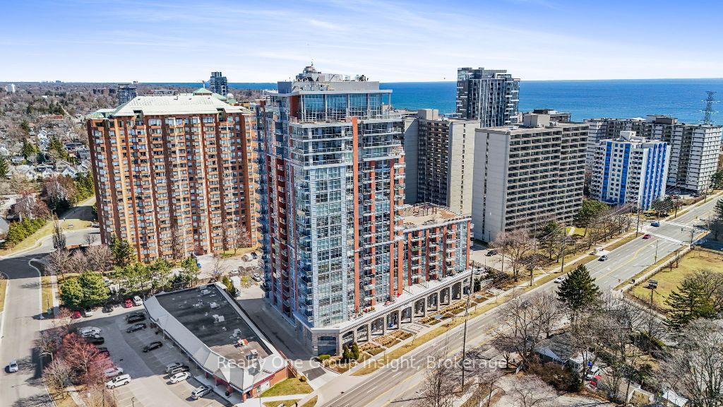 Photo 3 of Unit 908, 551 Maple Avenue, Burlington, Brant — HOMEH