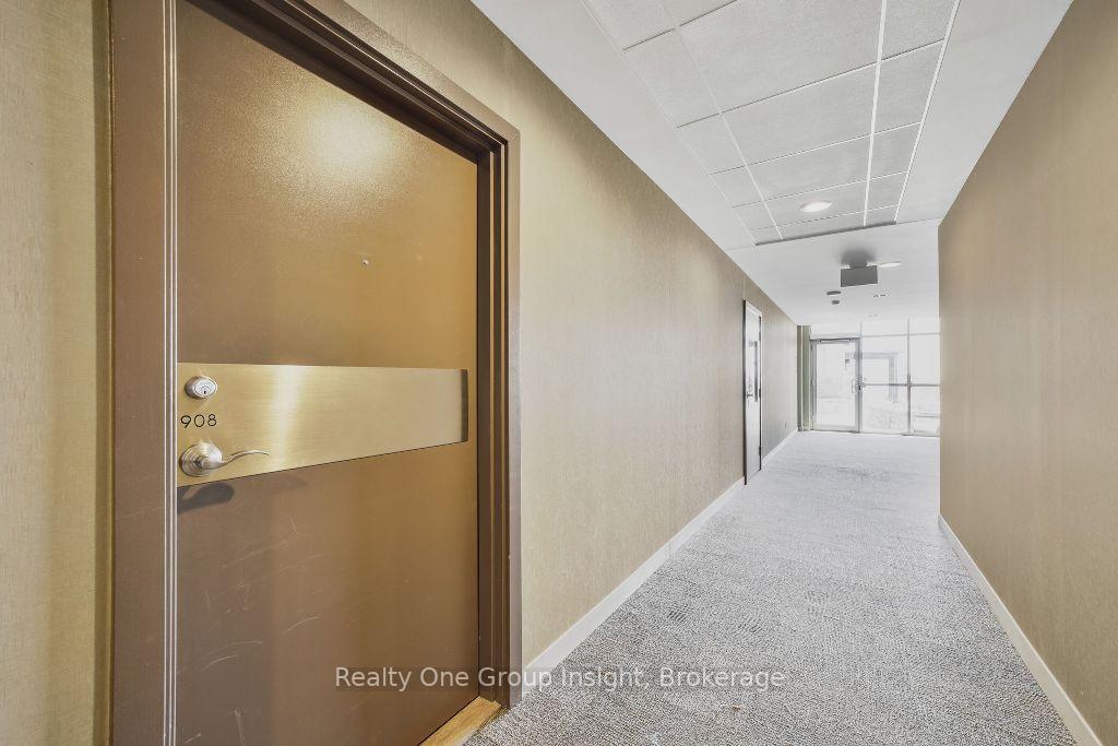 Photo 6 of Unit 908, 551 Maple Avenue, Burlington, Brant — HOMEH