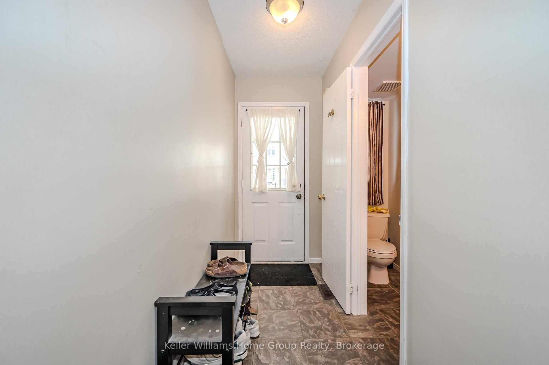 Photo 4 of Unit 75, 302 College Avenue W, Guelph, Dovercliffe Park/Old University — HOMEH