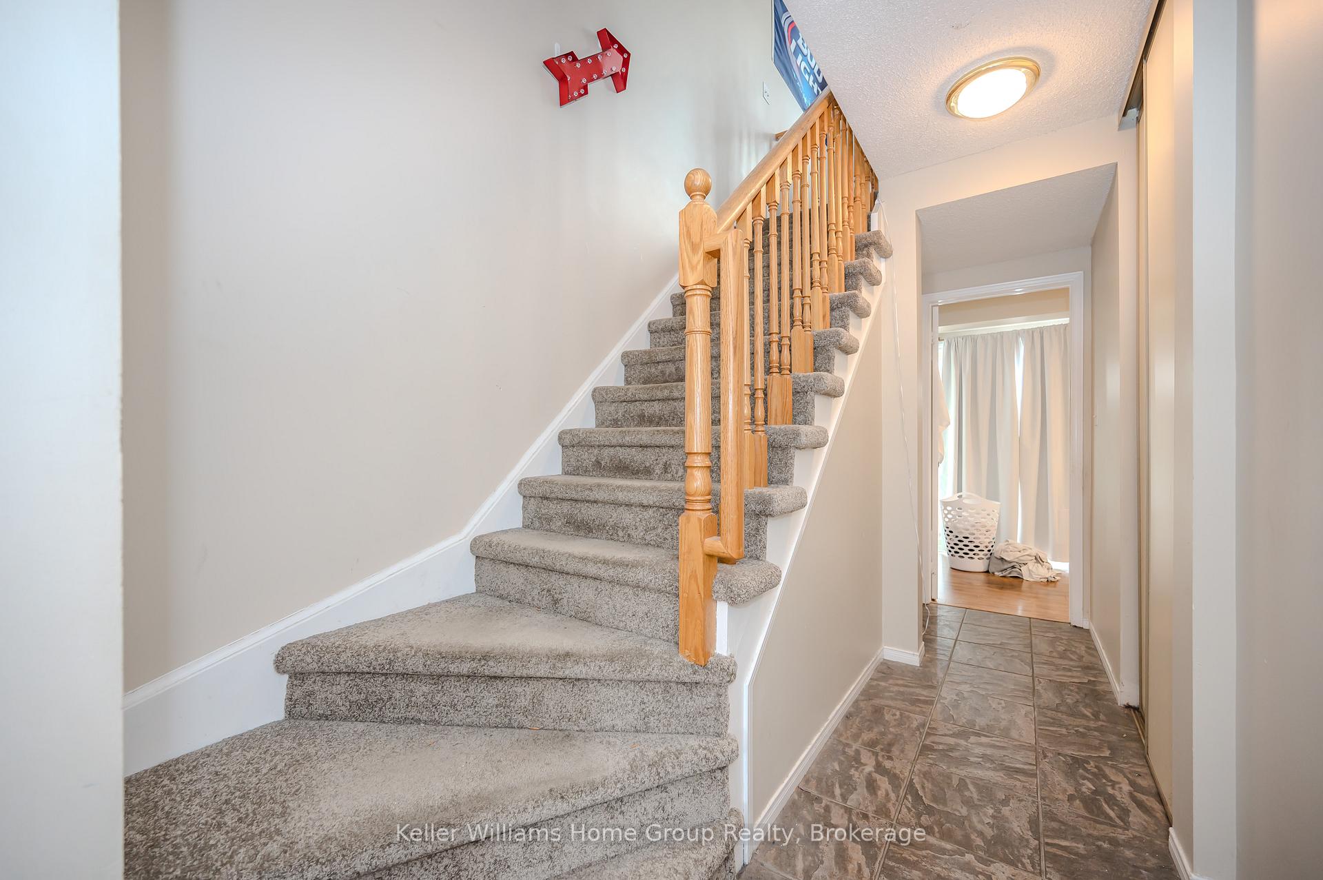 Photo 5 of Unit 75, 302 College Avenue W, Guelph, Dovercliffe Park/Old University — HOMEH