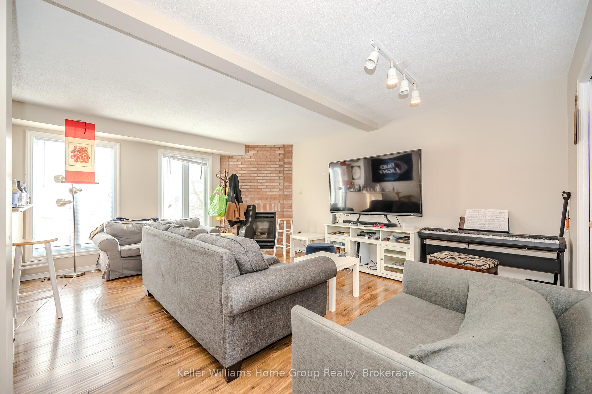 Photo 9 of Unit 75, 302 College Avenue W, Guelph, Dovercliffe Park/Old University — HOMEH