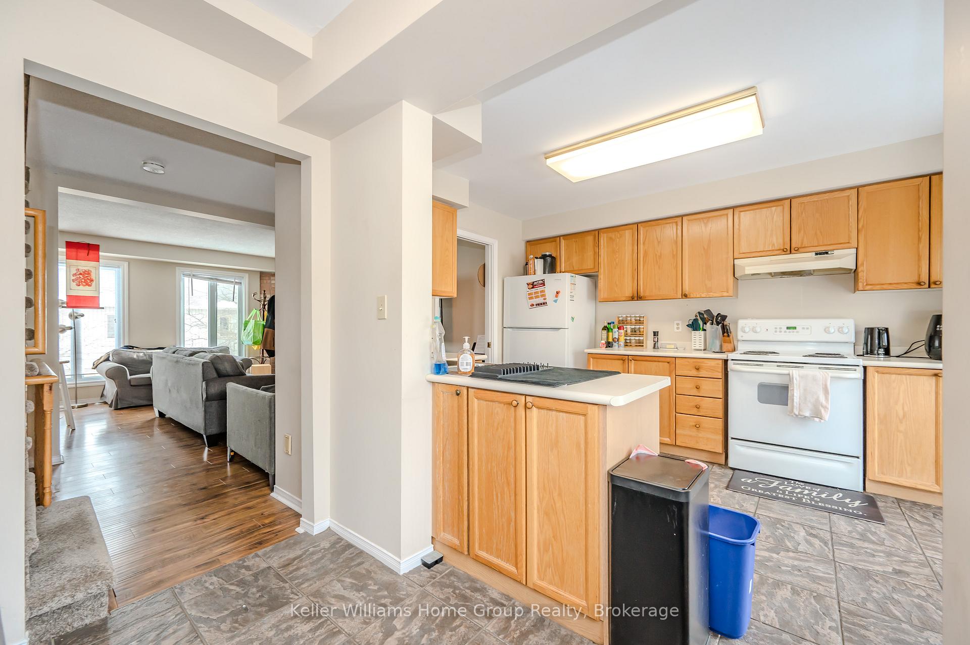 Photo 17 of Unit 75, 302 College Avenue W, Guelph, Dovercliffe Park/Old University — HOMEH