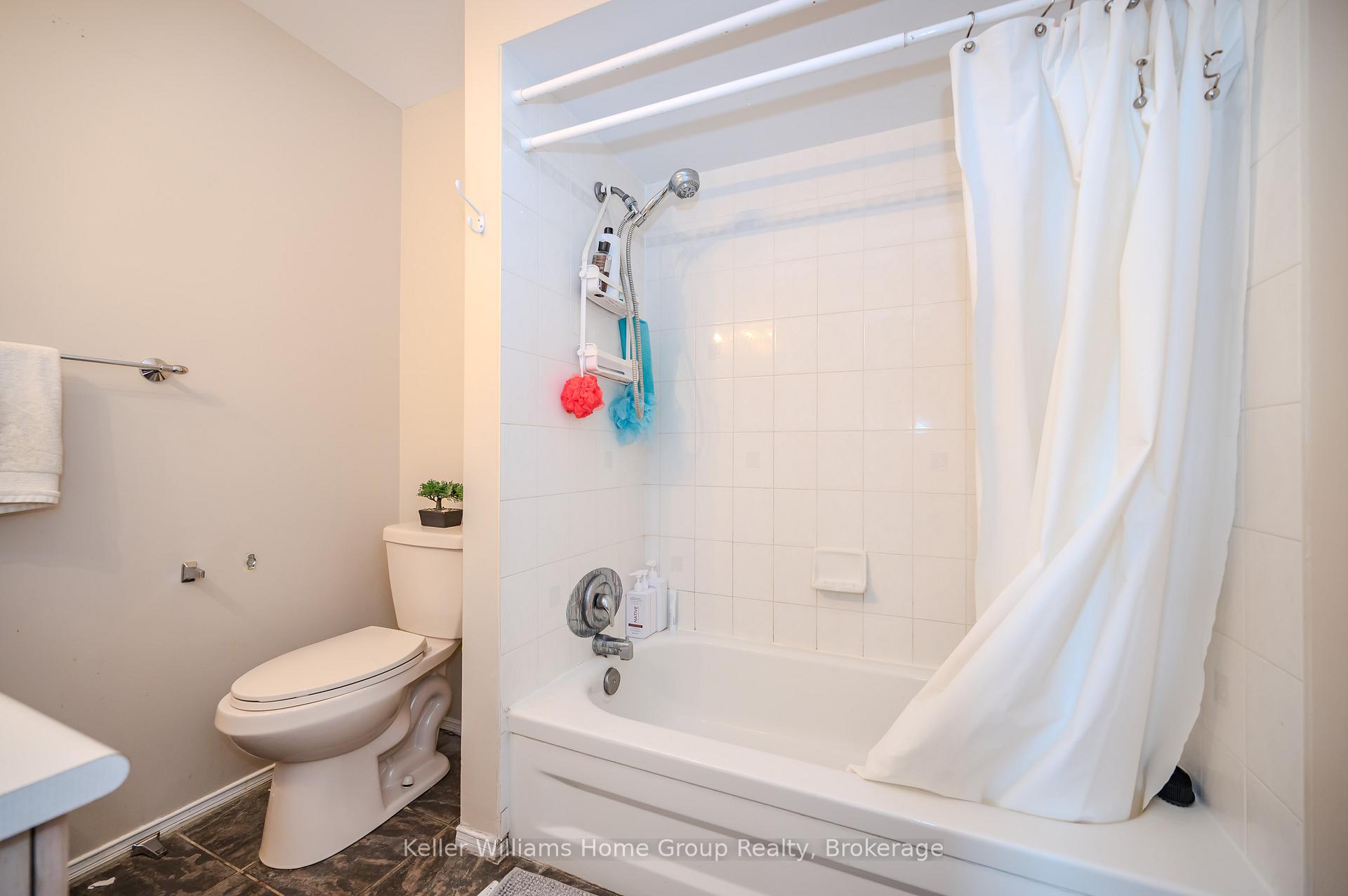 Photo 23 of Unit 75, 302 College Avenue W, Guelph, Dovercliffe Park/Old University — HOMEH