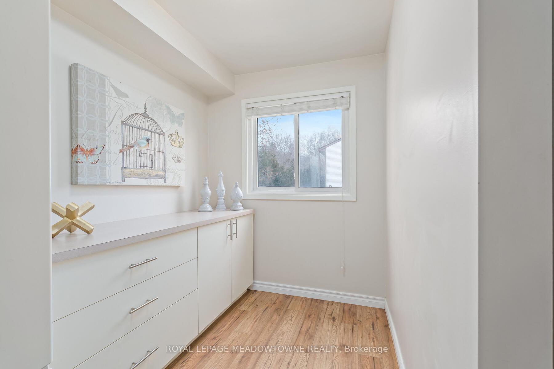 Photo 15 of 16 Lynden Circle, Halton Hills, Georgetown — HOMEH