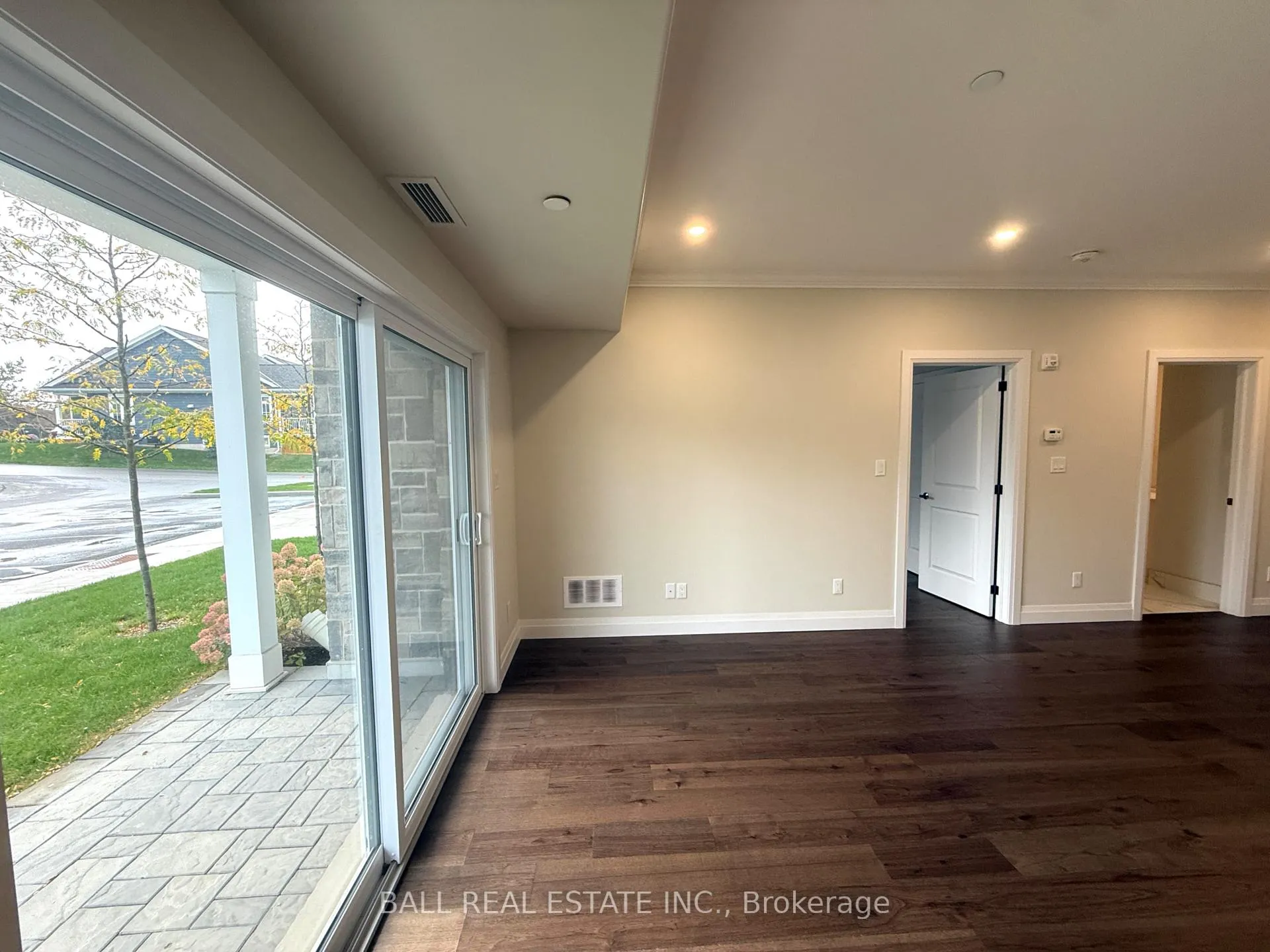 Photo 7 of Unit 102, 19 Hampton Lane, Selwyn — HOMEH