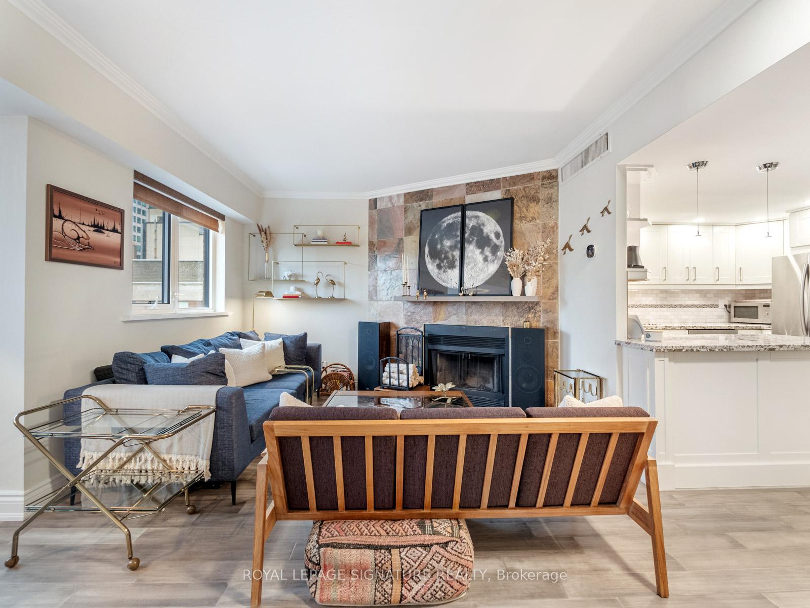 Photo 5 of Unit TH6, 80 Adelaide Street E, Toronto, Church-Yonge Corridor — HOMEH