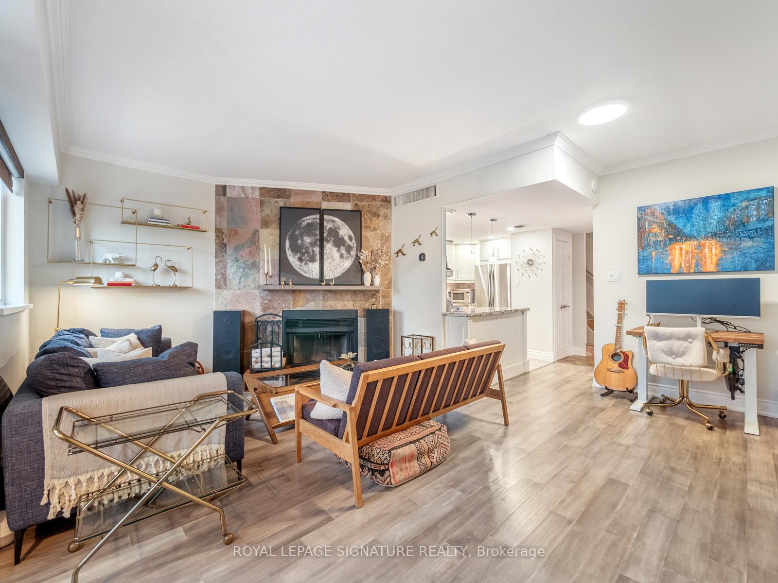 Photo 6 of Unit TH6, 80 Adelaide Street E, Toronto, Church-Yonge Corridor — HOMEH