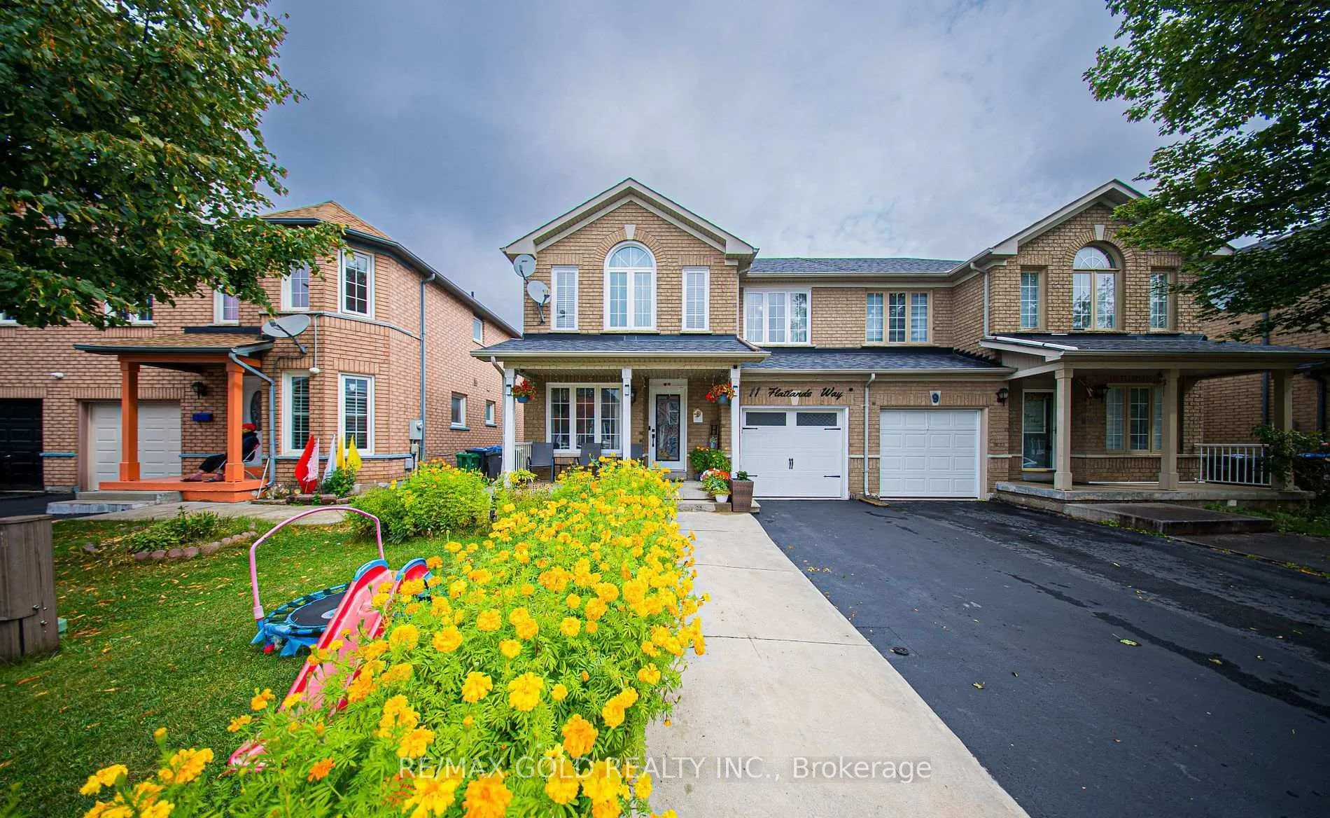 Photo 4 of 11 Flatlands Way, Brampton, Sandringham-Wellington — HOMEH