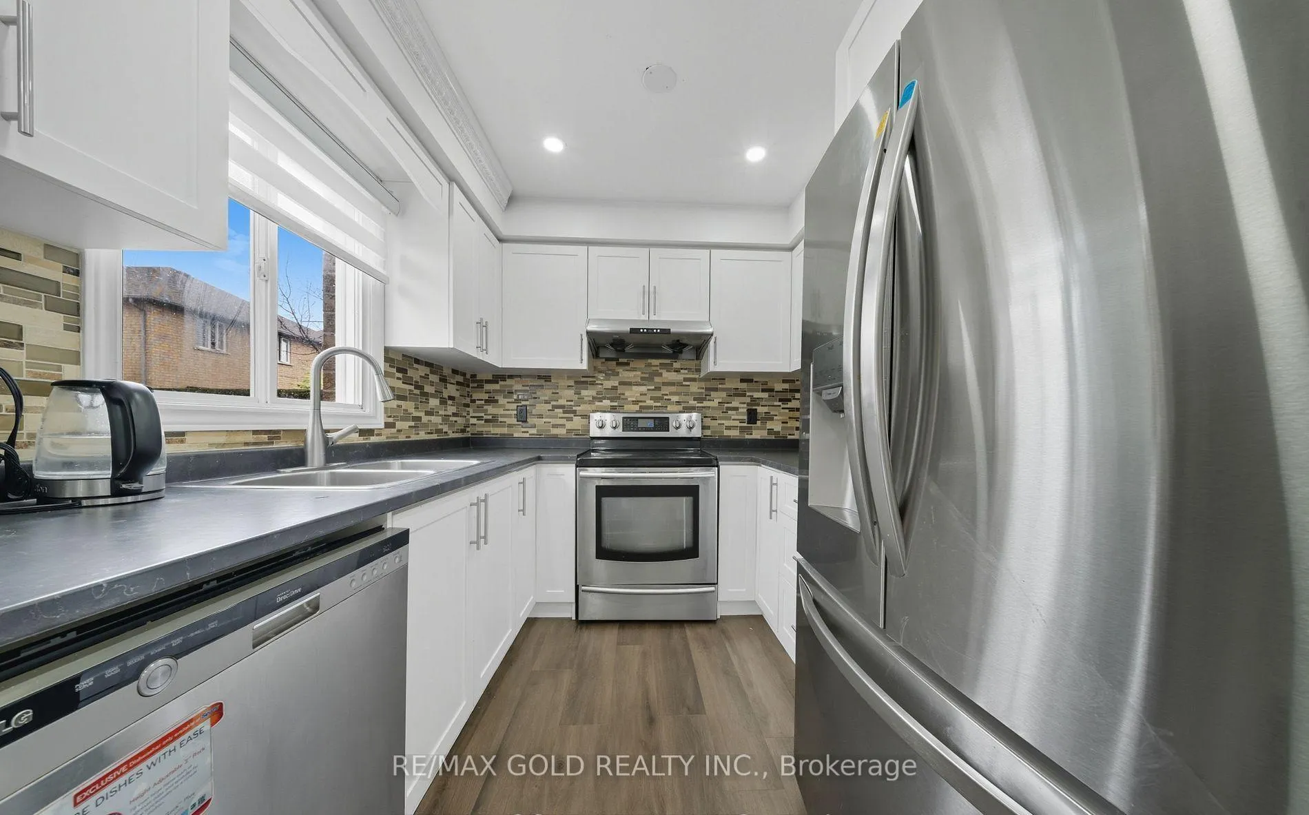 Photo 20 of 11 Flatlands Way, Brampton, Sandringham-Wellington — HOMEH
