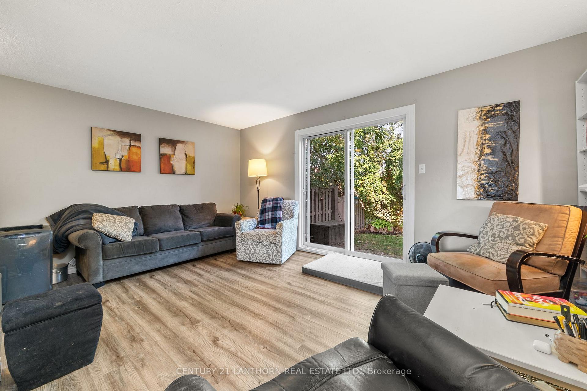 Photo 14 of 54 - G Cascade Boulevard, Belleville, Belleville Ward — HOMEH
