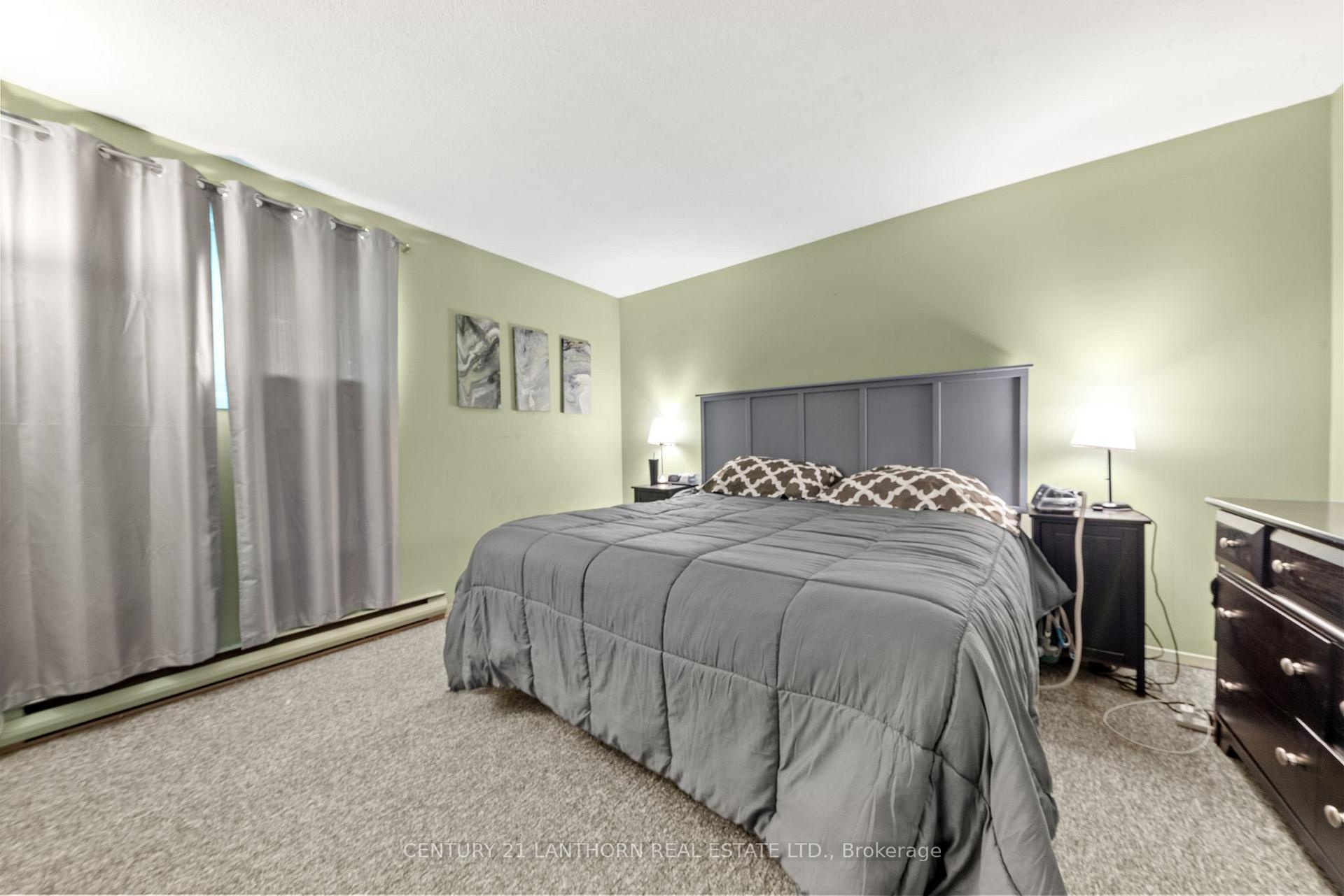 Photo 17 of 54 - G Cascade Boulevard, Belleville, Belleville Ward — HOMEH