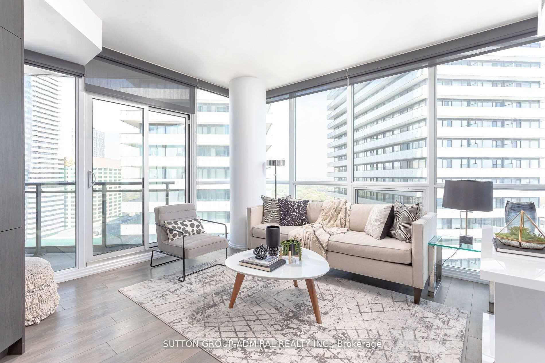 Photo 14 of Unit 4609, 45 Charles Street E, Toronto, Church-Yonge Corridor — HOMEH