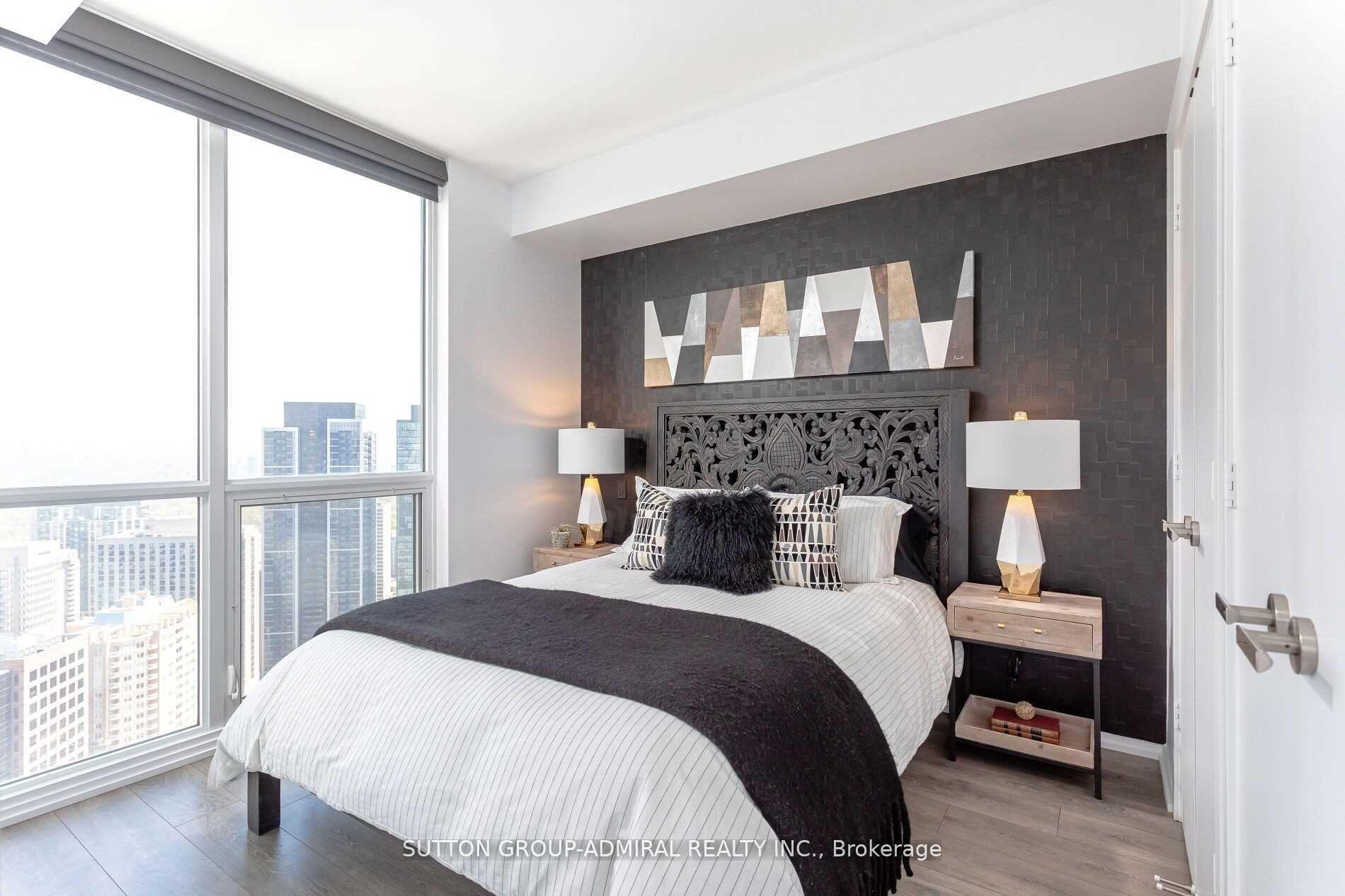 Photo 3 of Unit 4609, 45 Charles Street E, Toronto, Church-Yonge Corridor — HOMEH
