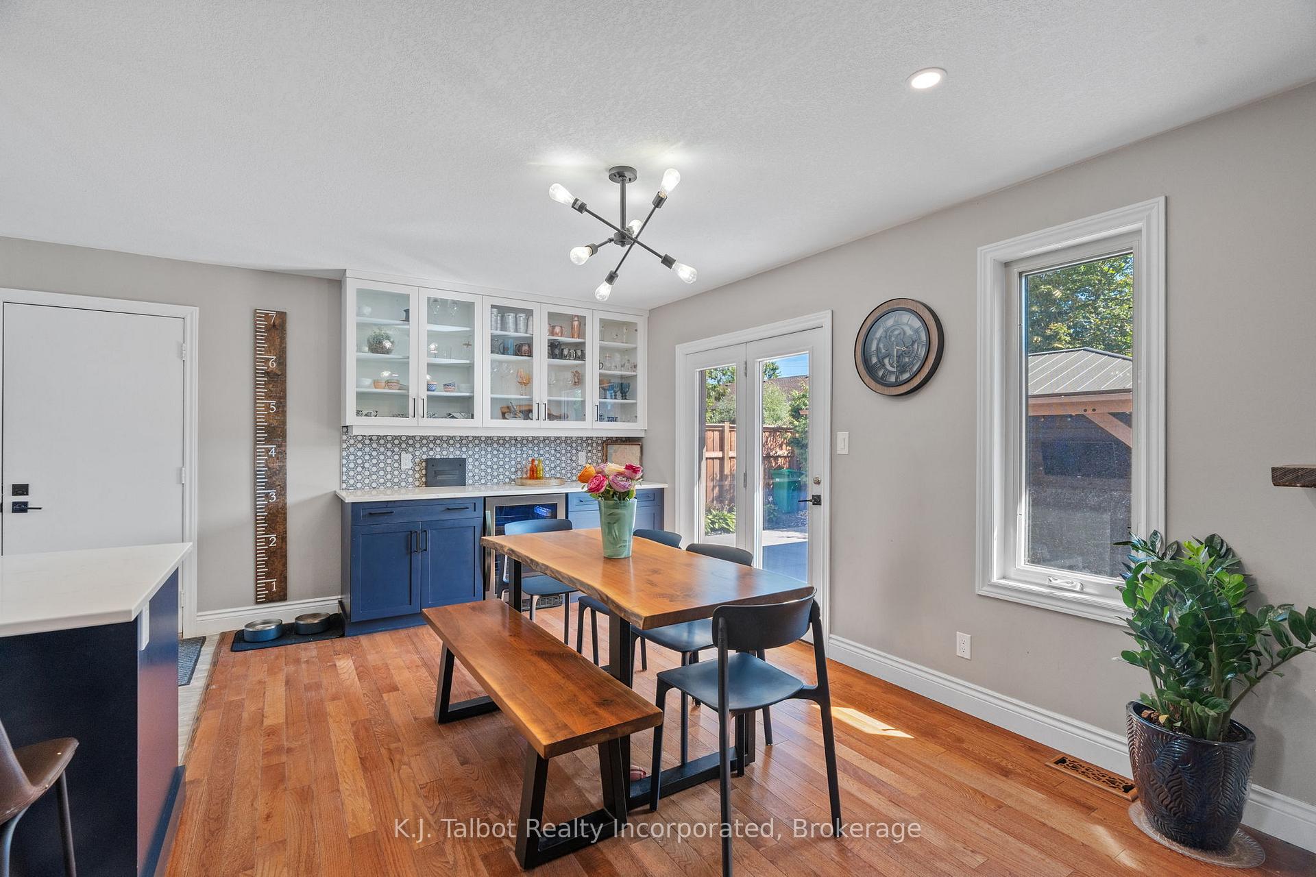 Photo 11 of 47 Suncoast Drive W, Goderich, Goderich (Town) — HOMEH