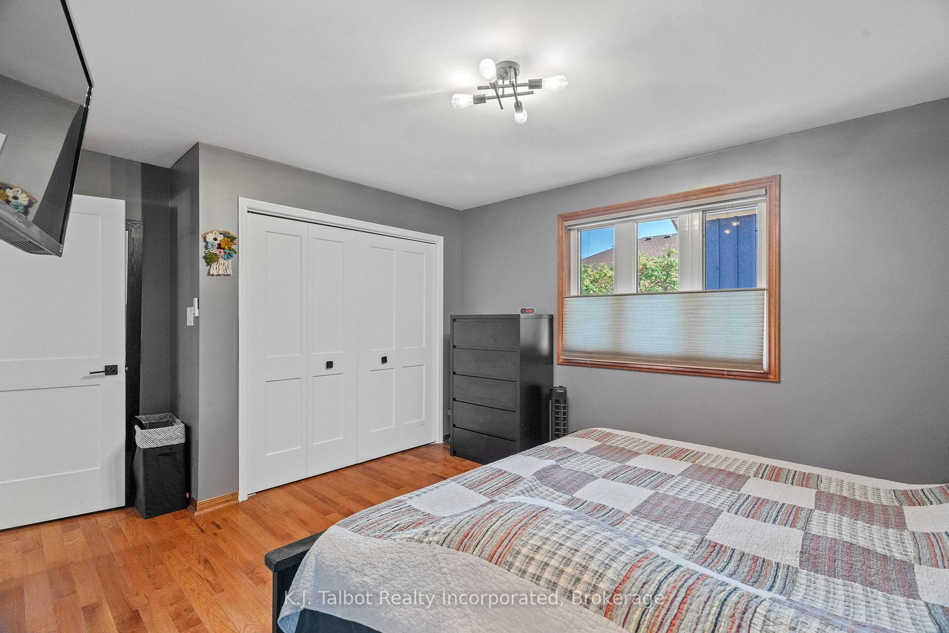 Photo 16 of 47 Suncoast Drive W, Goderich, Goderich (Town) — HOMEH