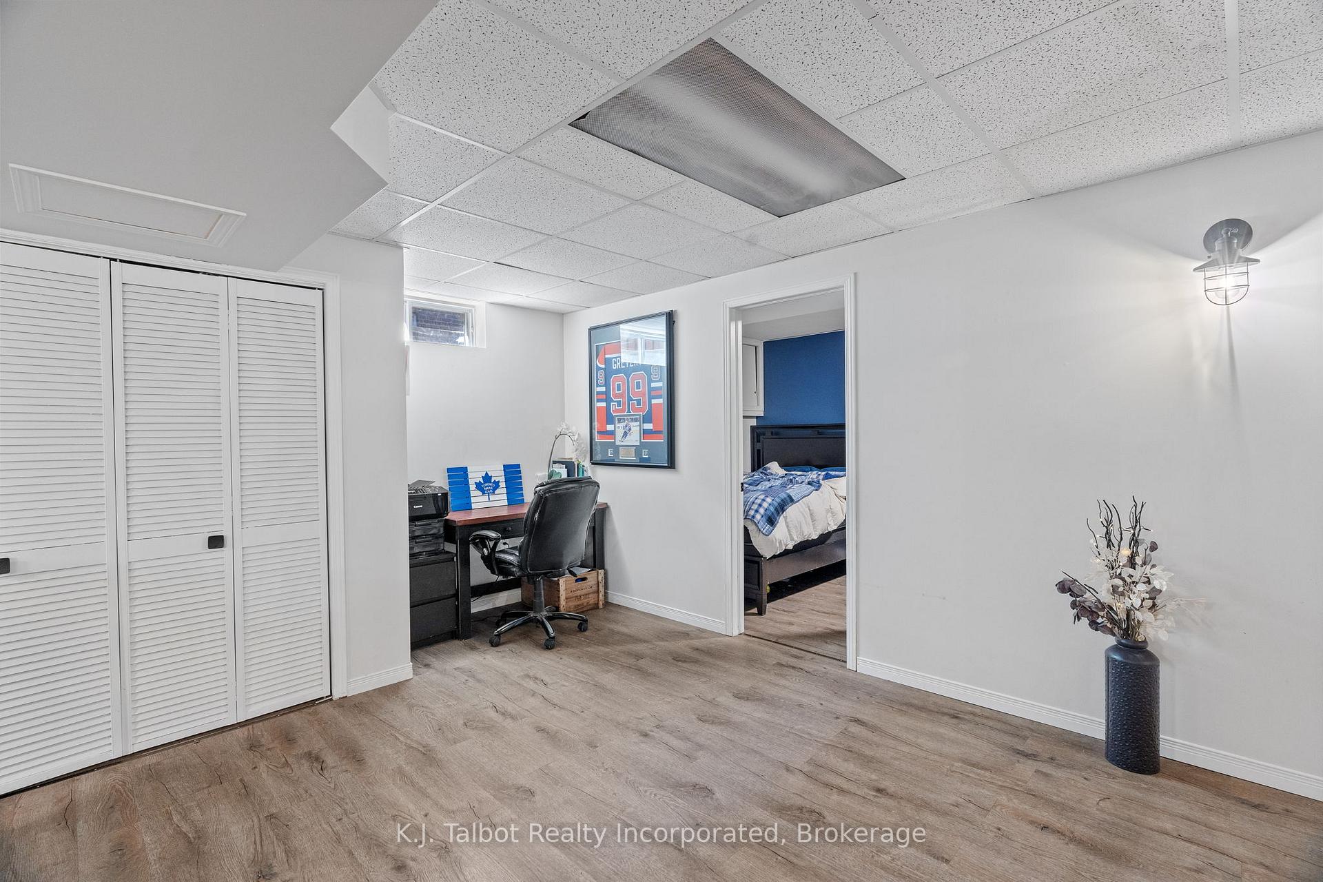 Photo 25 of 47 Suncoast Drive W, Goderich, Goderich (Town) — HOMEH