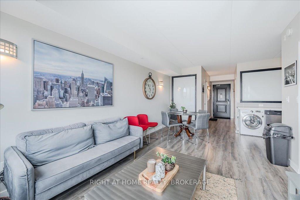 Photo 8 of Unit 404, 1291 Gordon Street, Guelph, Kortright West — HOMEH