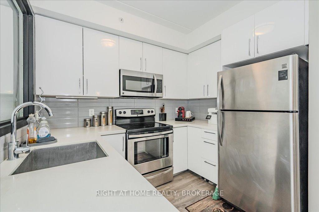 Photo 12 of Unit 404, 1291 Gordon Street, Guelph, Kortright West — HOMEH