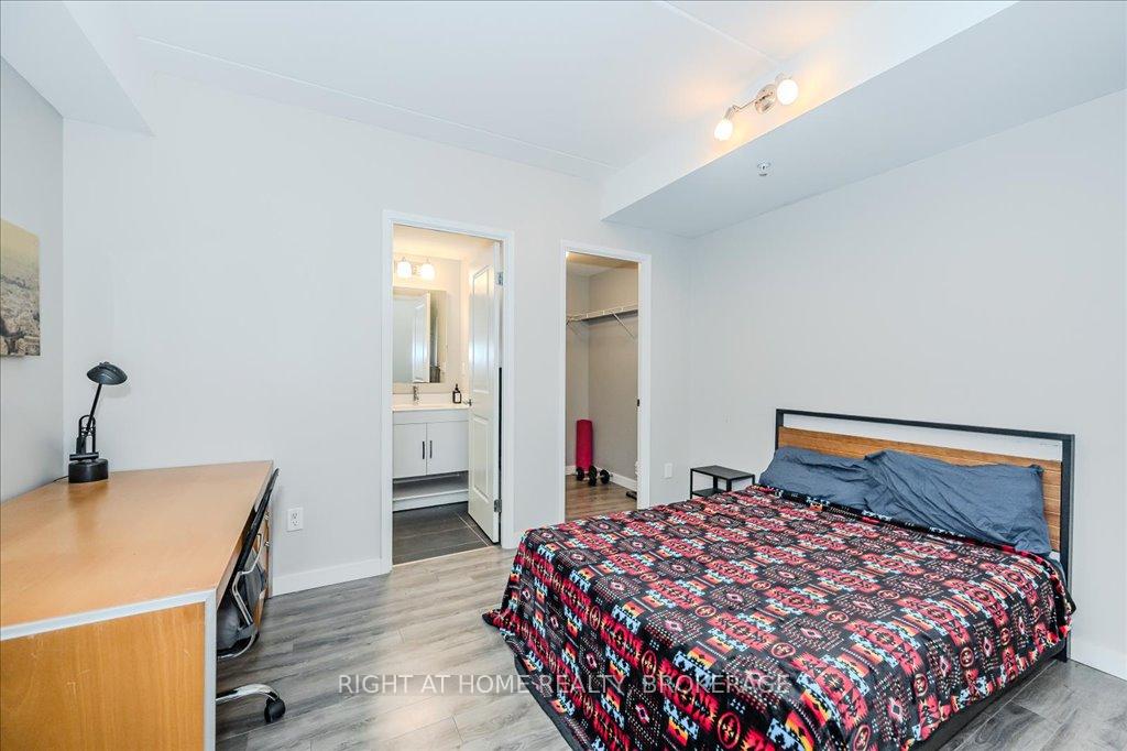 Photo 16 of Unit 404, 1291 Gordon Street, Guelph, Kortright West — HOMEH