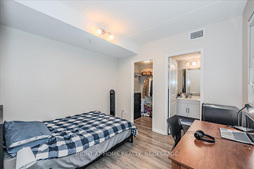 Photo 19 of Unit 404, 1291 Gordon Street, Guelph, Kortright West — HOMEH