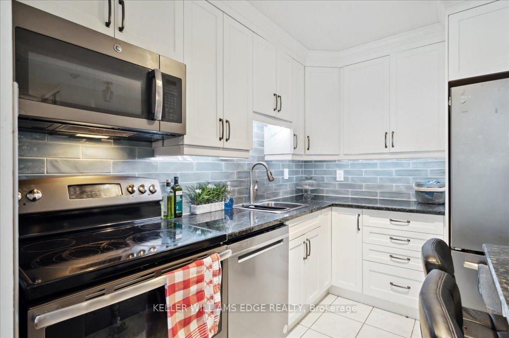 Photo 17 of Unit 1804, 1270 Maple Crossing Boulevard, Burlington, Brant — HOMEH