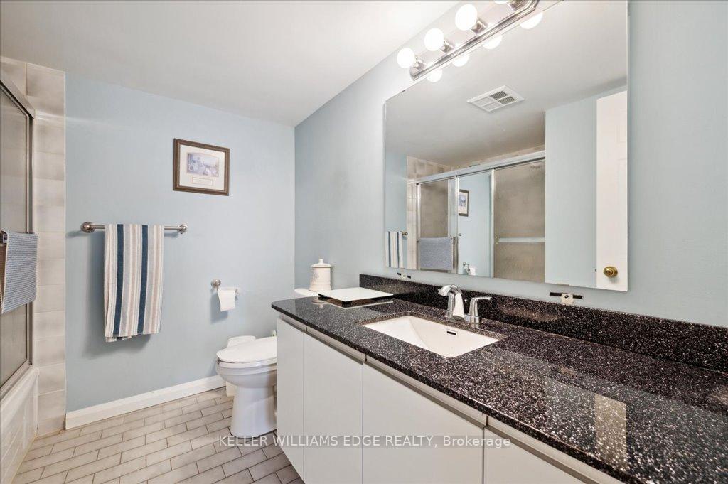 Photo 11 of Unit 1804, 1270 Maple Crossing Boulevard, Burlington, Brant — HOMEH