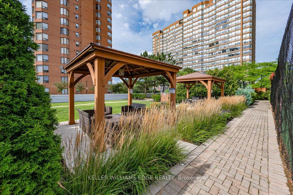 Photo 26 of Unit 1804, 1270 Maple Crossing Boulevard, Burlington, Brant — HOMEH