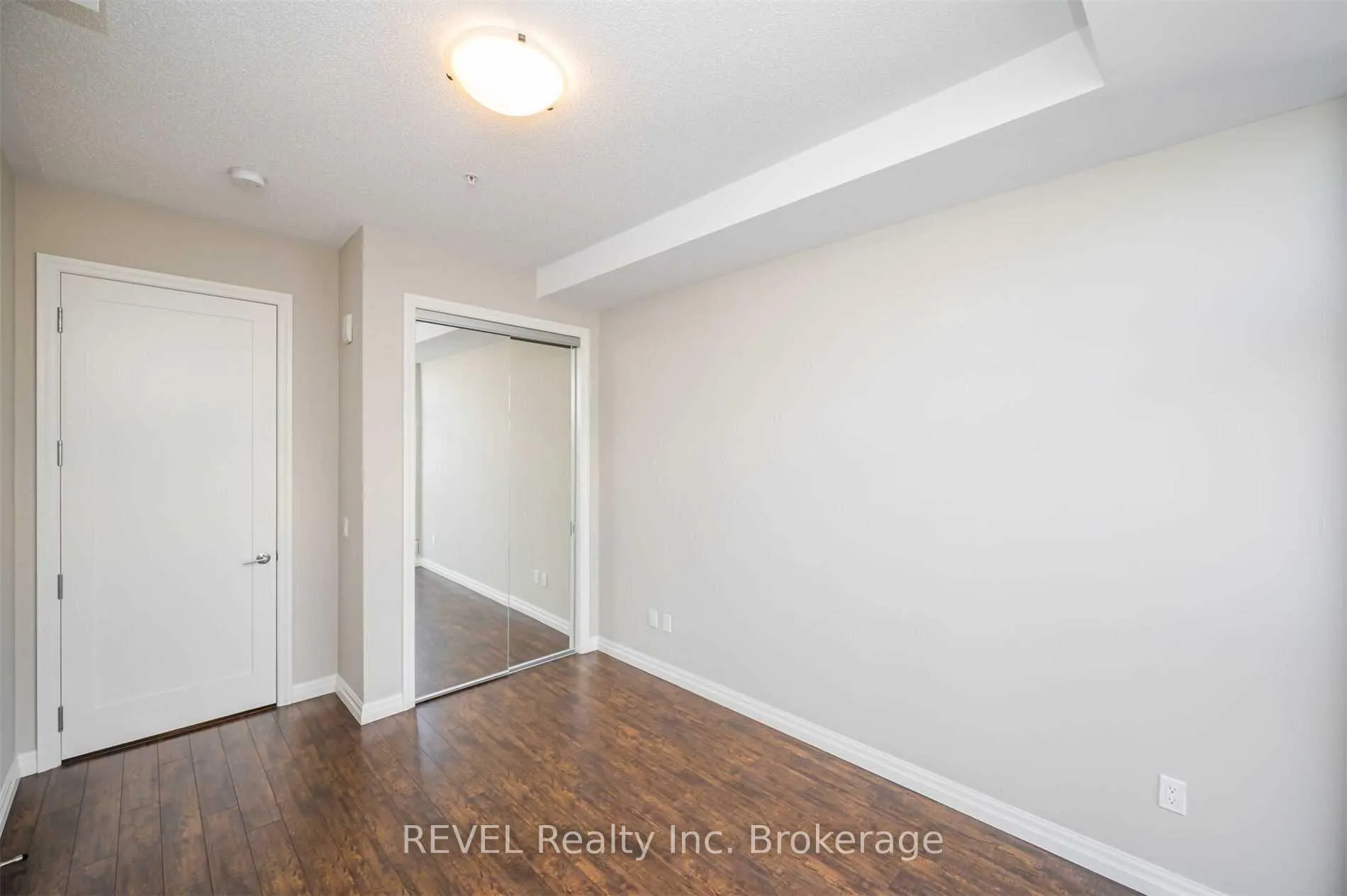 Photo 12 of Unit 907, 112 King Street E, Hamilton, Beasley — HOMEH
