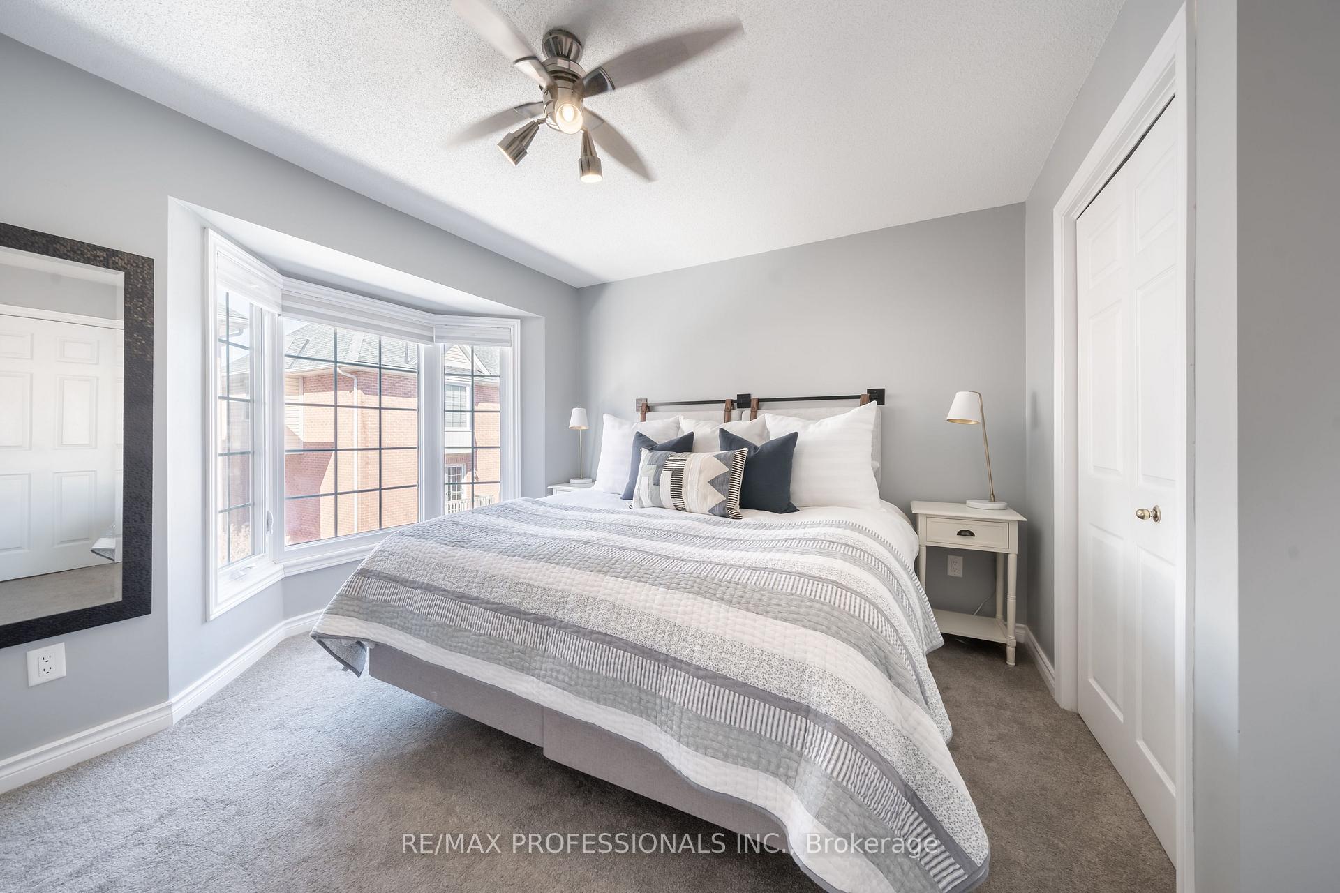 Photo 10 of Unit 27, 3480 Upper Middle Road, Burlington, Palmer — HOMEH