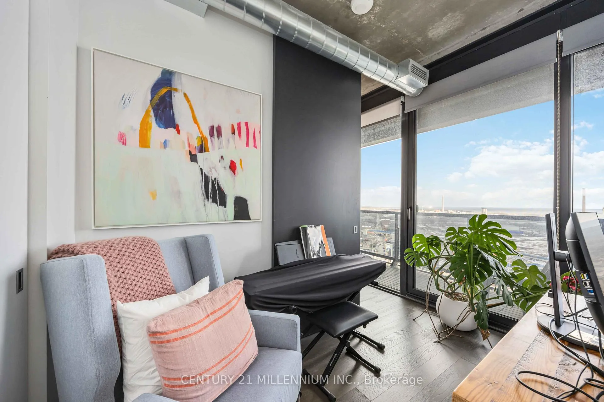 Photo 14 of Unit 2409, 170 Bayview Avenue, Toronto, Moss Park — HOMEH