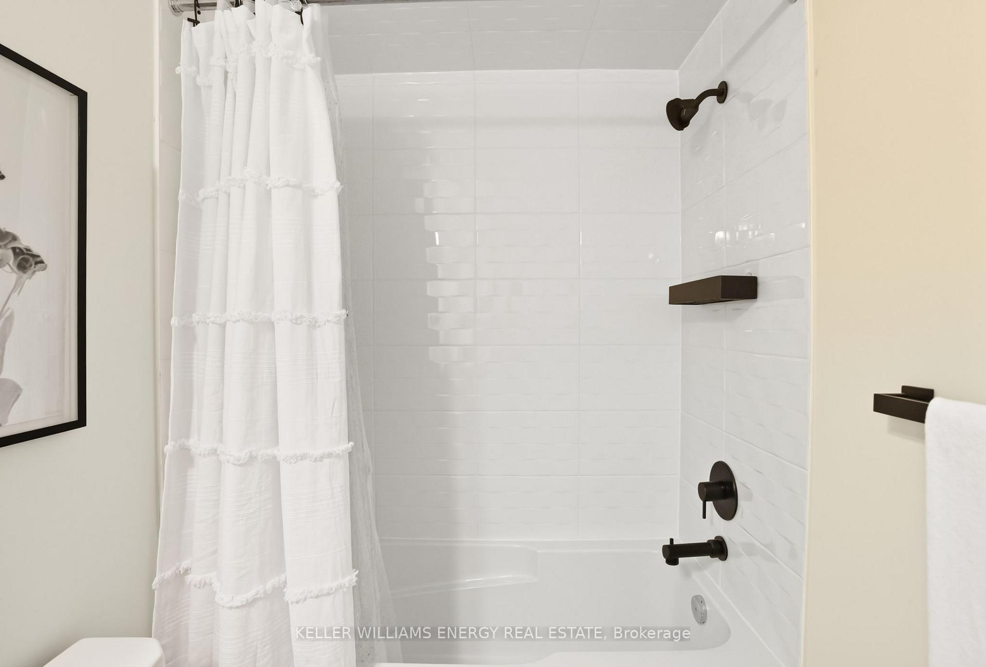 Photo 19 of Unit 620, 1034 Reflection Place, Pickering, Rural Pickering — HOMEH