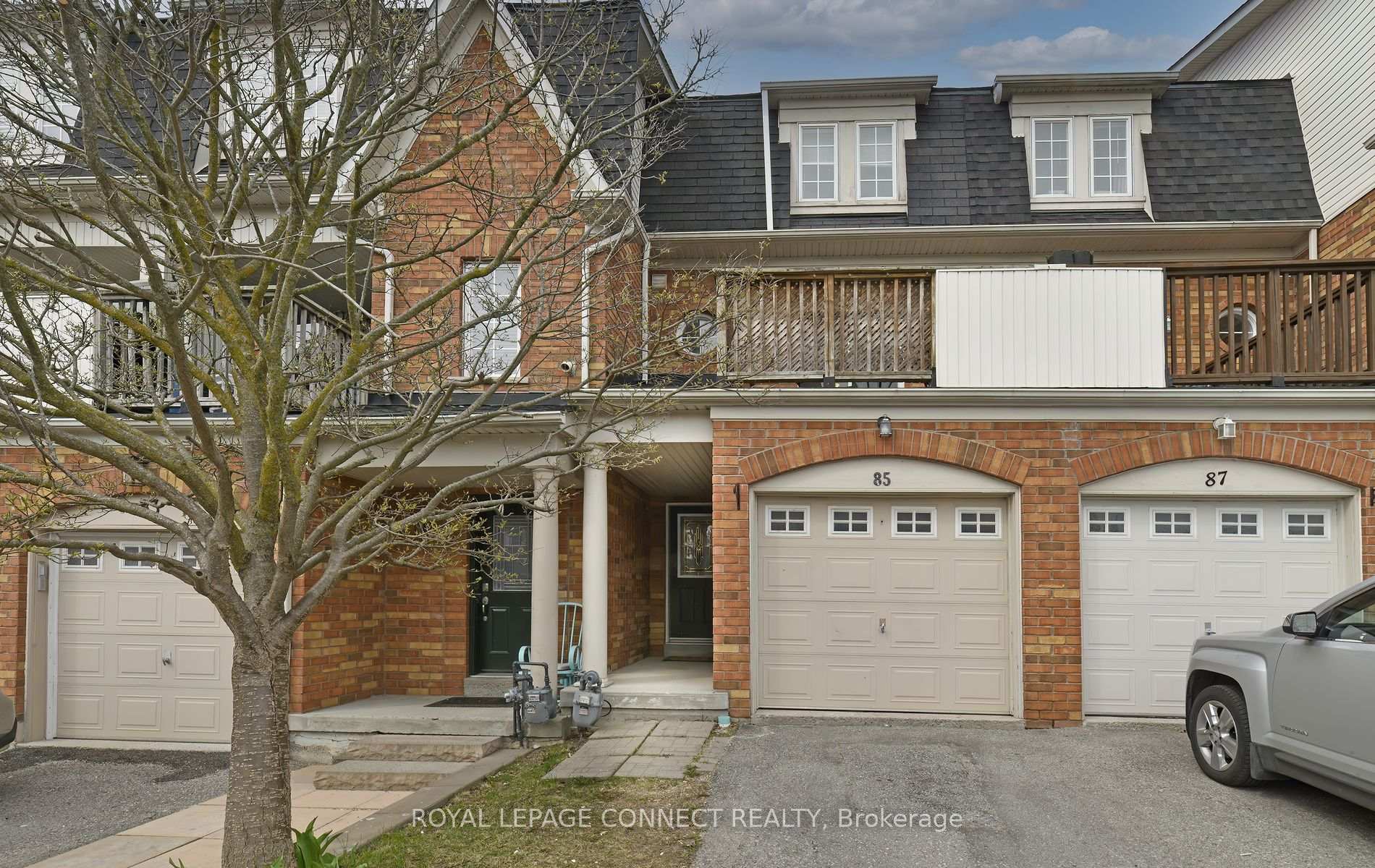 Front of 85 Sprucedale Way
