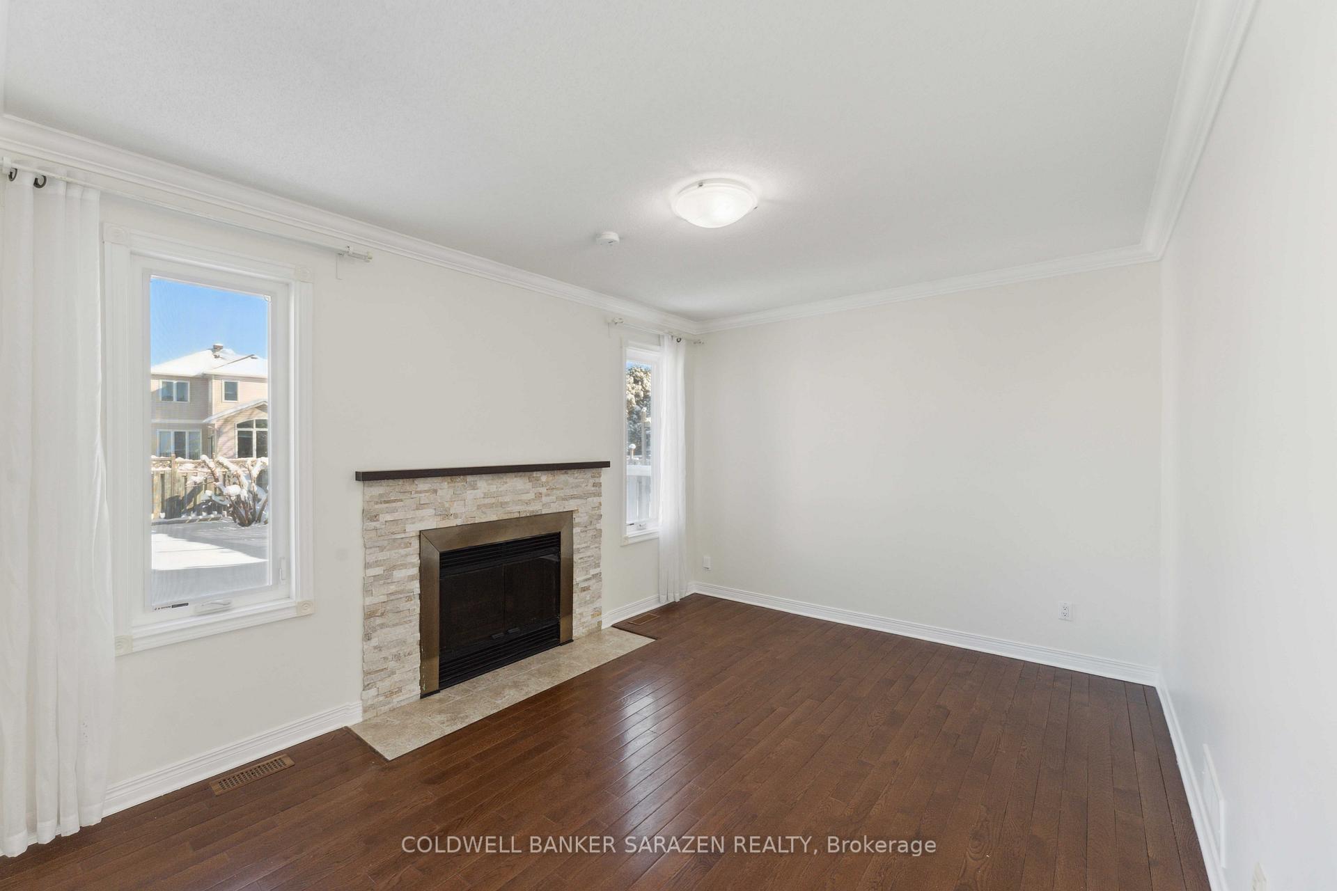 Photo 8 of 17 Rideaucrest Drive S, Ottawa, Barrhaven East — HOMEH