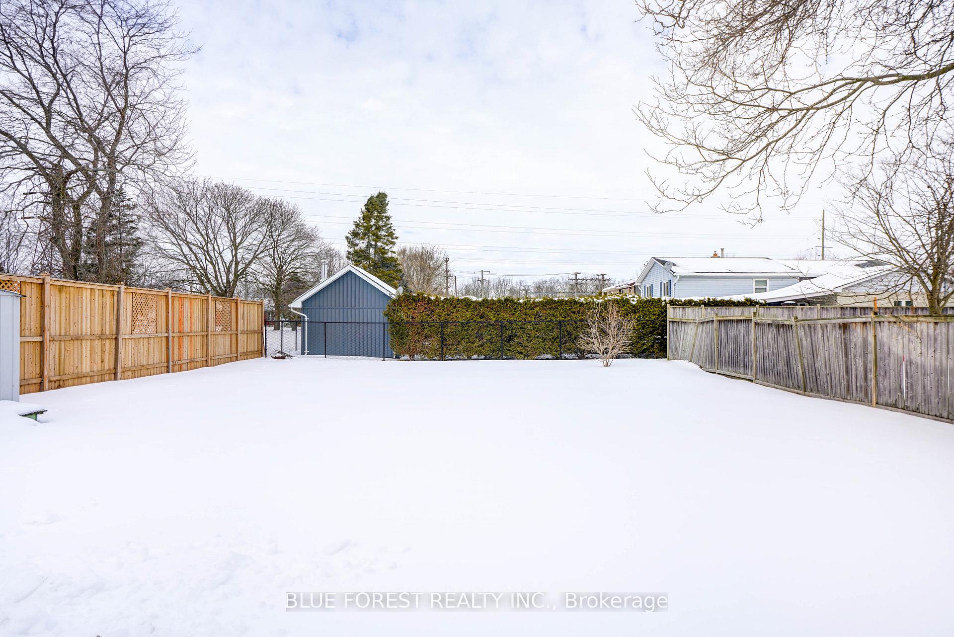 Photo 21 of 207 Annie Road, Dutton/Dunwich, Dutton — HOMEH