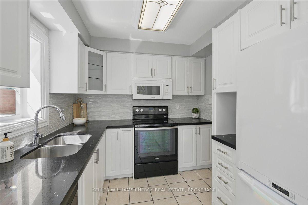 Photo 10 of 59 Rotherglen Road N, Ajax, Central West — HOMEH