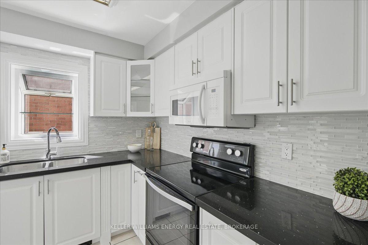 Photo 13 of 59 Rotherglen Road N, Ajax, Central West — HOMEH