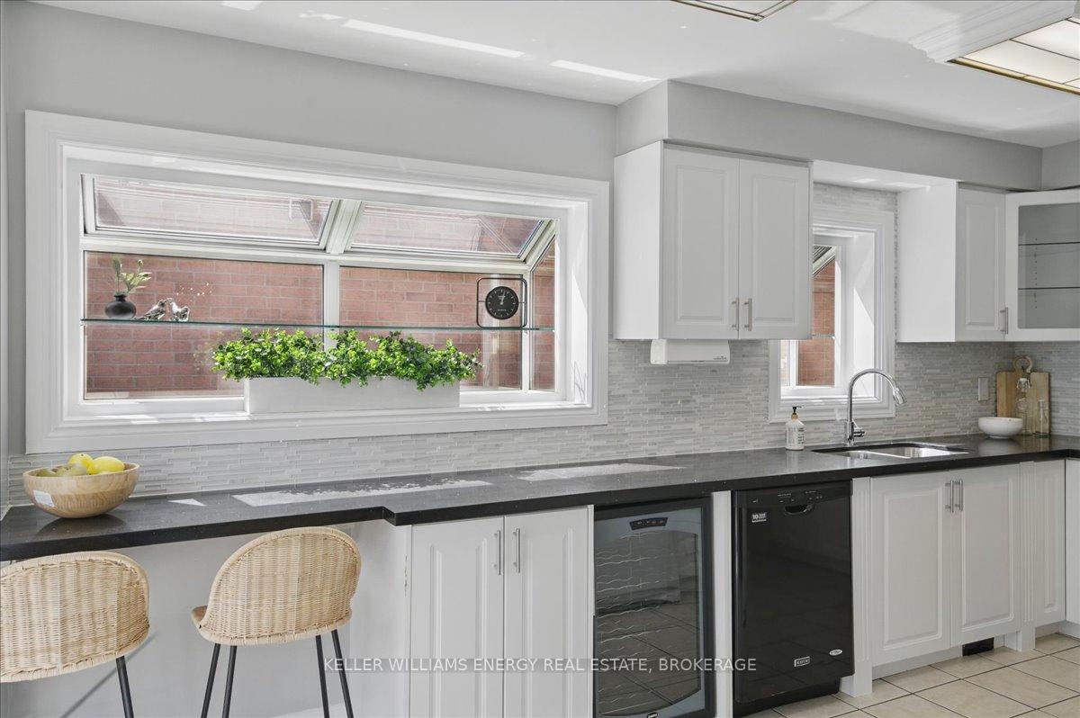 Photo 15 of 59 Rotherglen Road N, Ajax, Central West — HOMEH