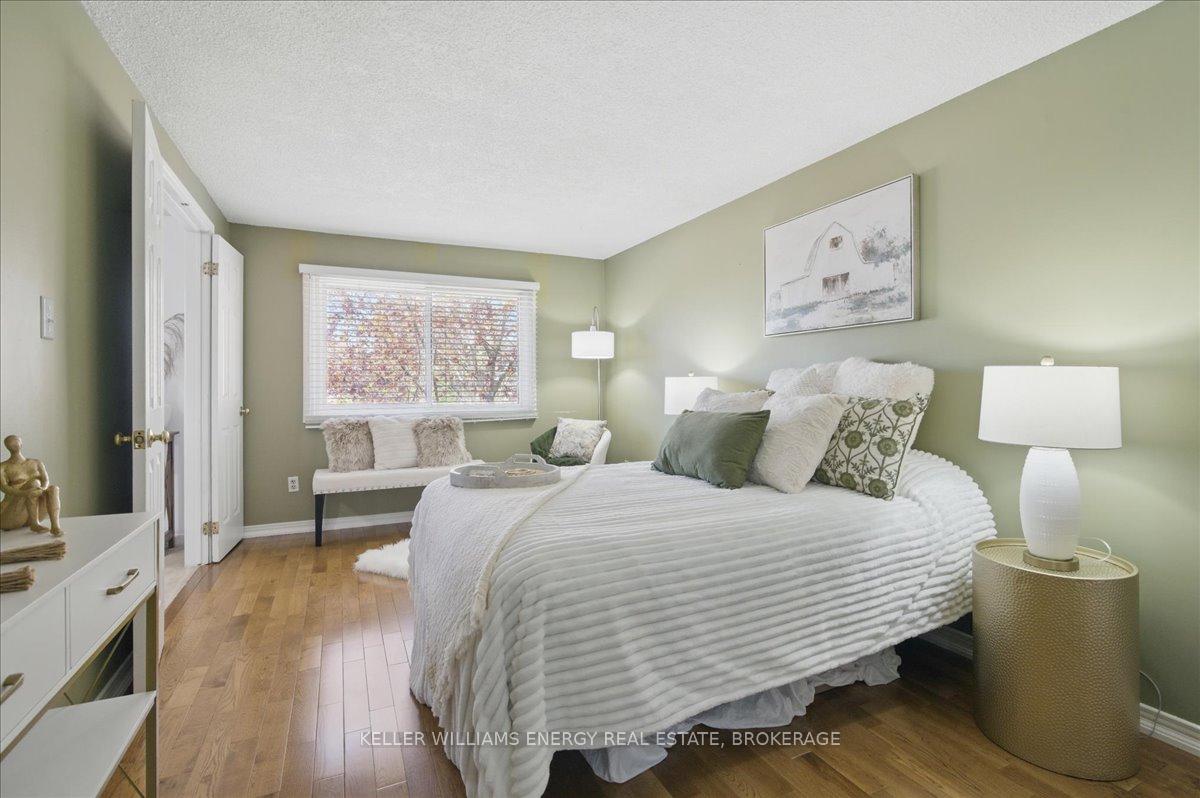 Photo 22 of 59 Rotherglen Road N, Ajax, Central West — HOMEH