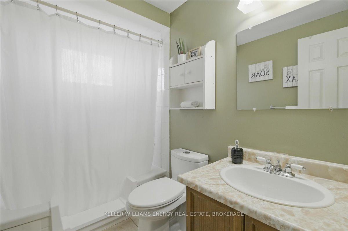 Photo 23 of 59 Rotherglen Road N, Ajax, Central West — HOMEH