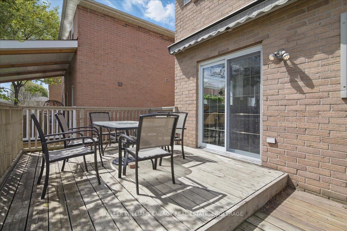 Photo 33 of 59 Rotherglen Road N, Ajax, Central West — HOMEH